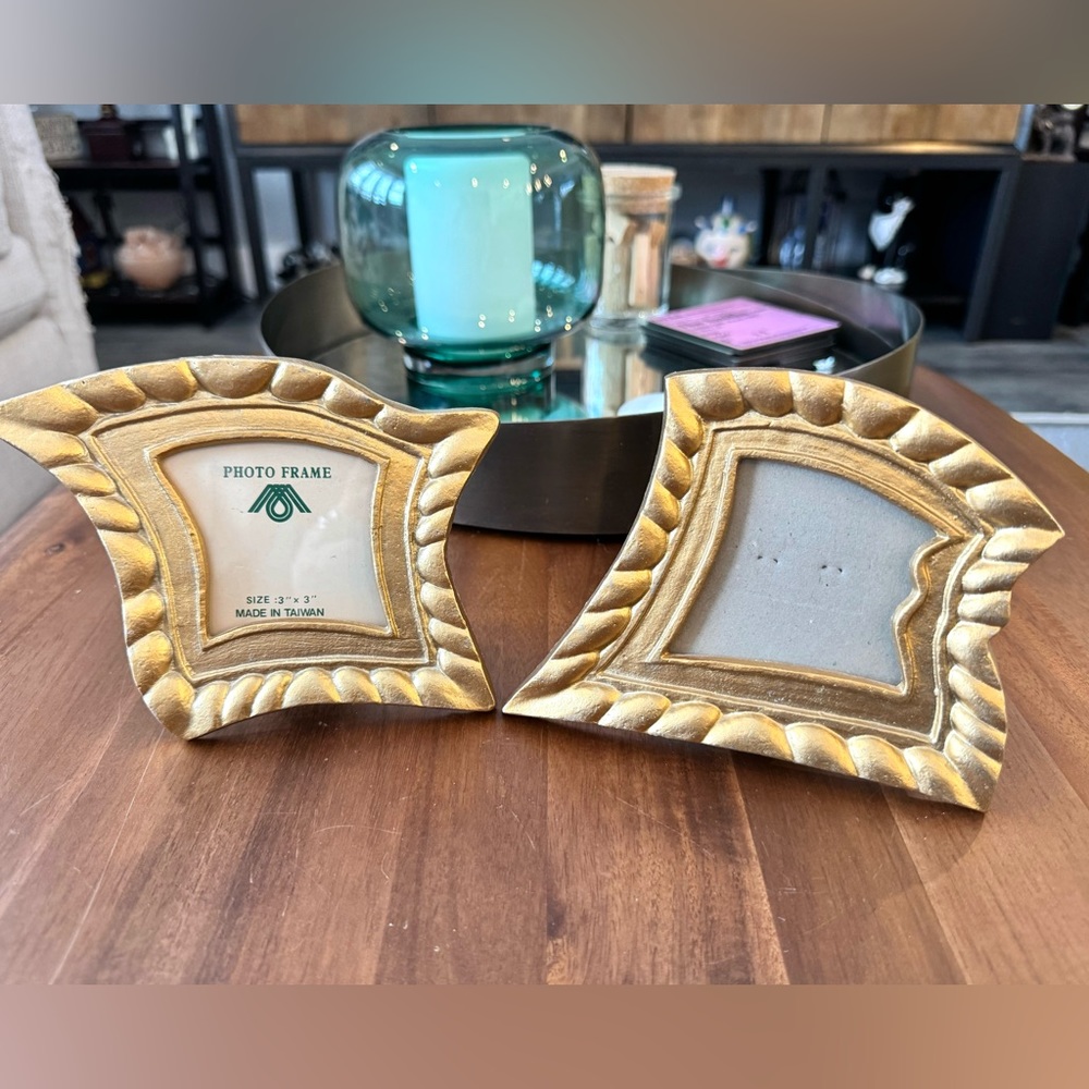Set of Two Abstract 3” x 3” frames - Picture 1 of 7